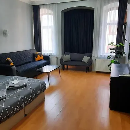 Nana Taksim Apartment