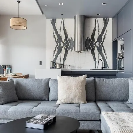 Benesta By Newinn Apartment *