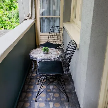 Spacious & Peaceful 2br Apt. W/ Balcony Istanbul