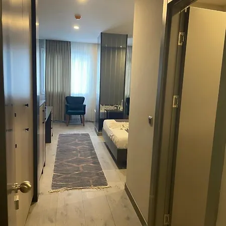 فندق Agora Royal
