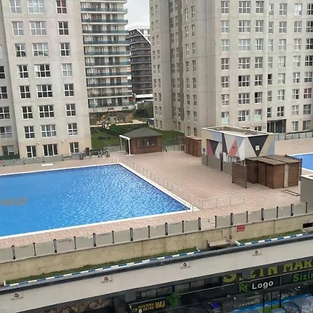 Agora Royal فندق