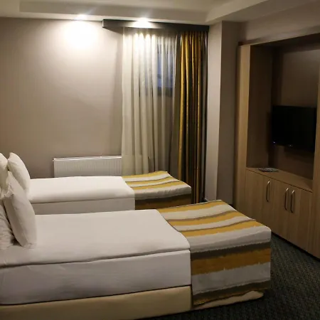 Tophane 4*