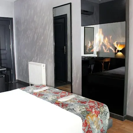 Fair Hotel