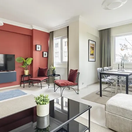 アパート Modern Flat With Balcony On Bagdat Street イスタンブール