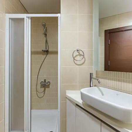 Charming Flat With Gorgeous City View In Atasehir 公寓 伊斯坦布尔