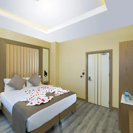 Brako Hotel *