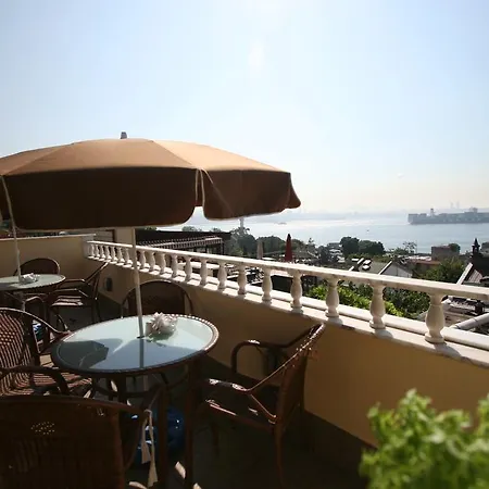 Hotel Hanedan 3*