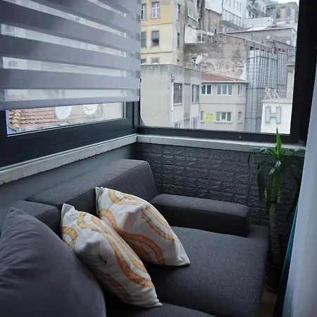 Royal Galata Hotel 3*