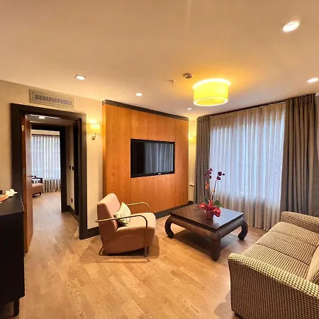 Root Karakoey 4* Istanboel