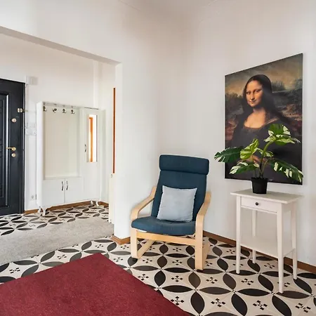 Amazing Flat Near Bagdat Street With Enticing Interior Design In Kadikoy Apartment *