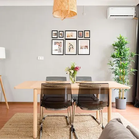 Apartment Amazing Flat Near Bagdat Street With Enticing Interior Design In Kadikoy
