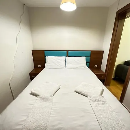 S.e.s. Taksim Apartment