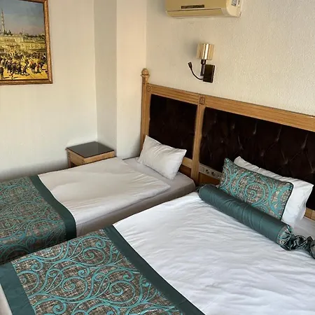 Blue Tuana Old City 3*