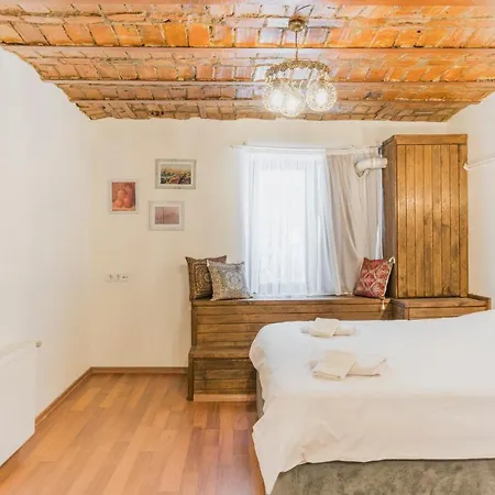Beautiful 1 Bedroom Apt 400 Meter Taksim Square Apartament *