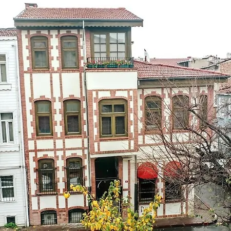 公寓 Historical Greco-ottoman Pavilion Near Tram In Fatih *