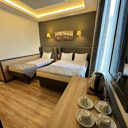 Ethnica Old Hotel 2*