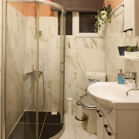 Vibrant Flat With Excellent Location In Beyoglu Istanbul