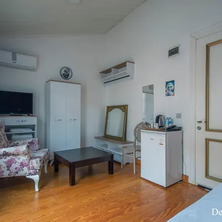 Puhu Otel 2*