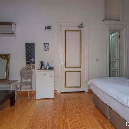 Puhu 2* İstanbul