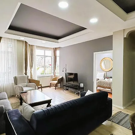 Lamartin Apartmán