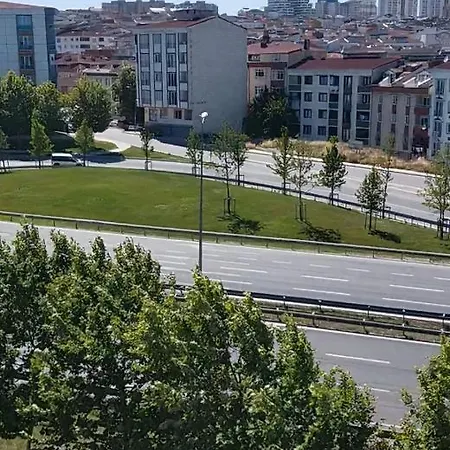 شقة مفروشة في Furnished In * Istanbulská provincie