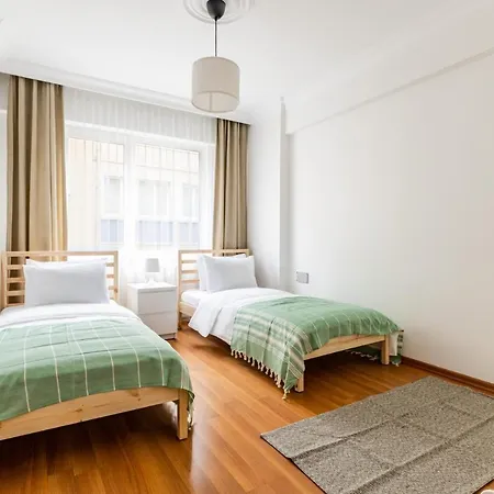 Apartment Modern And Fully Furnished Flat In Sisli