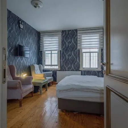 Puhu Otel 2*