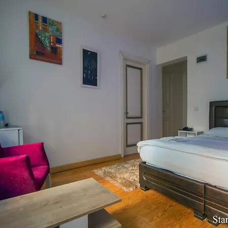 Puhu 2* İstanbul