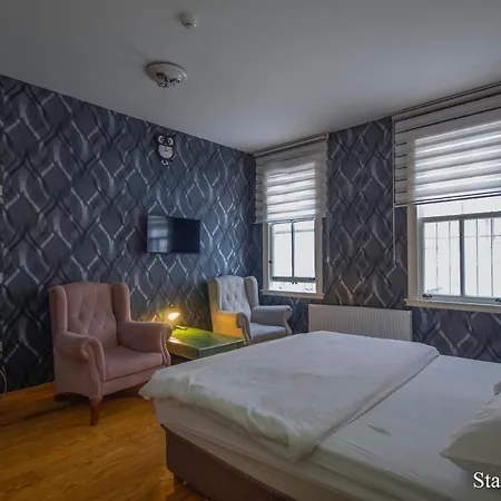 Puhu Otel 2*