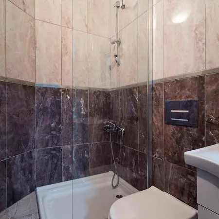Puhu Otel 2*