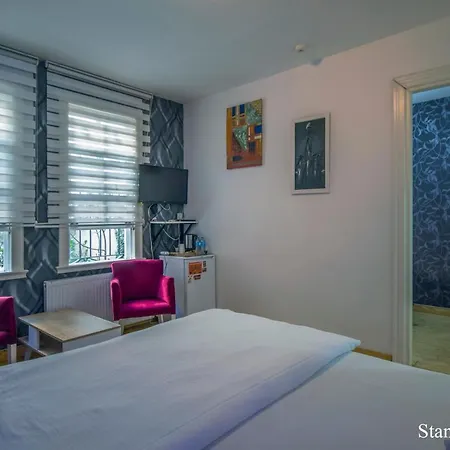 Puhu Otel