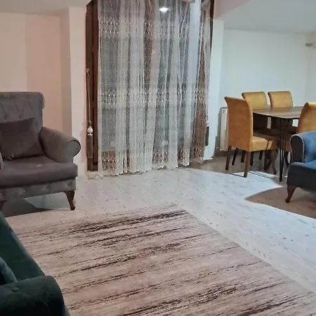 4,e Aksemsettin Mh Sari Abdullah Efendi Sk 11 N 1,2,3 * Istanbul