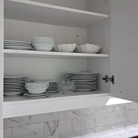 4,e Aksemsettin Mh Sari Abdullah Efendi Sk 11 N 1,2,3 Apartment *