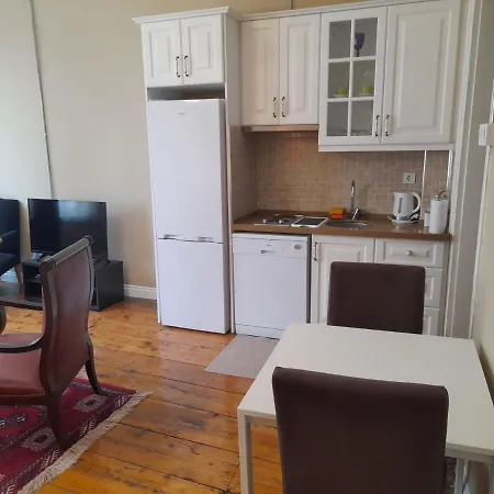 Agus Flats Galata *