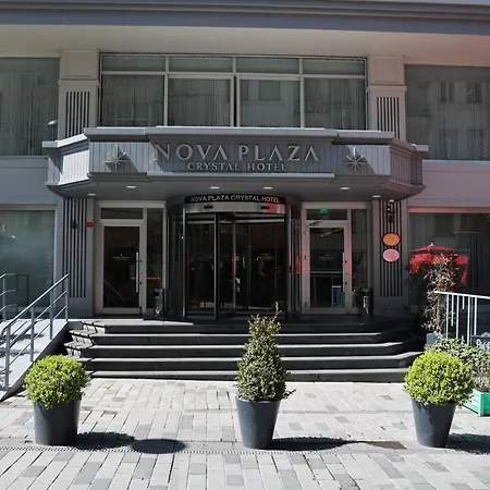 מלון Nova Plaza Crystal &