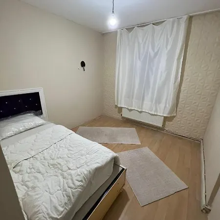 ゲストハウス For Rent *