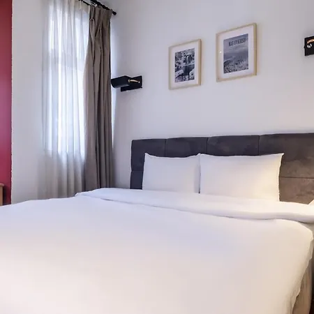 Apartment Charming Flat Close To Touristic Attractions In The Heart Of Beyoglu Istanbul