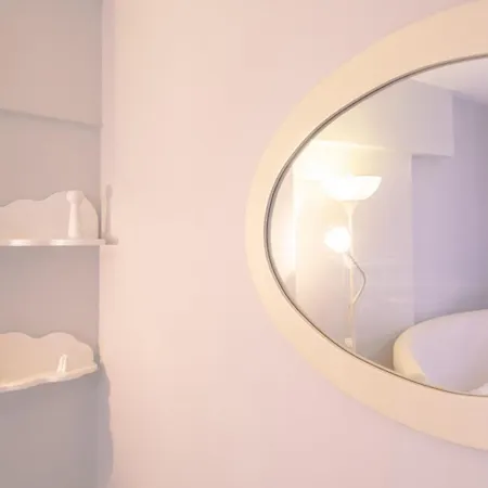 Colorful And Flat With Balcony In Kadikoy Daire *
