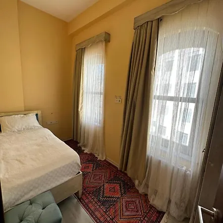 Cordis Apartment *