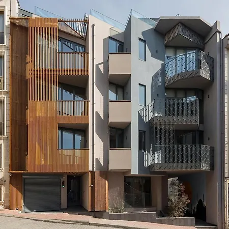 Cozy Modern Duplex 2bd15bath #65