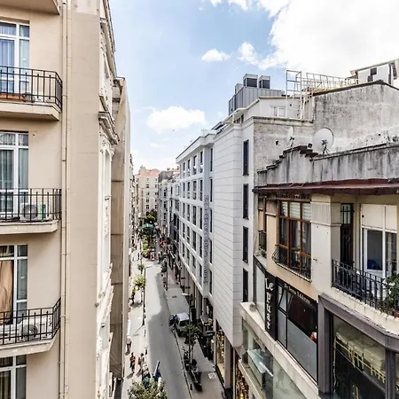 Gorgeous Flat Near Osmanbey Metro Station * Istanbul