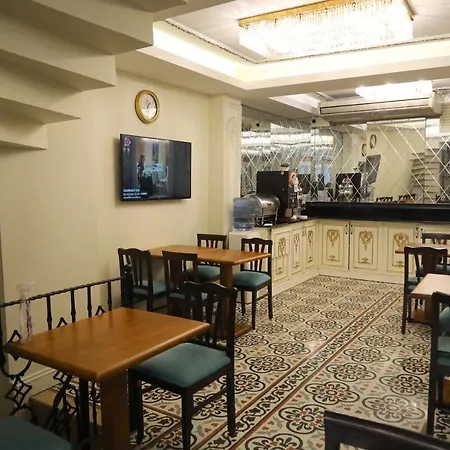 Town Hotel