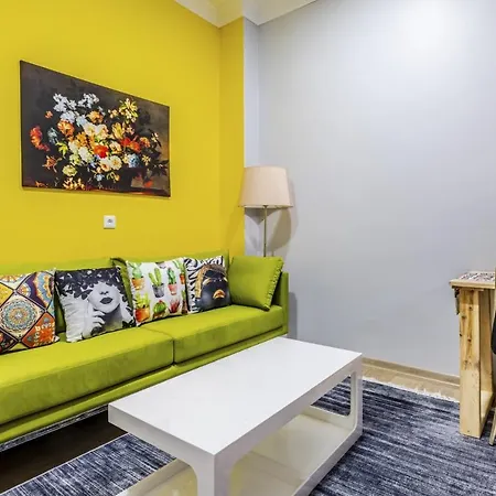 Centrally Located Flat With Balcony In Uskudar Апартаменты Стамбул