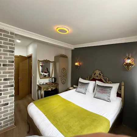 Ethnica Old Hotel