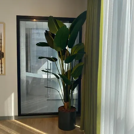 Honey Moon15 Apartment *