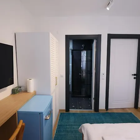 Evra Suites