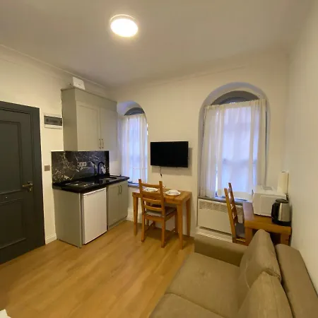 Luxury Flat In Taksim Square Апартаменты