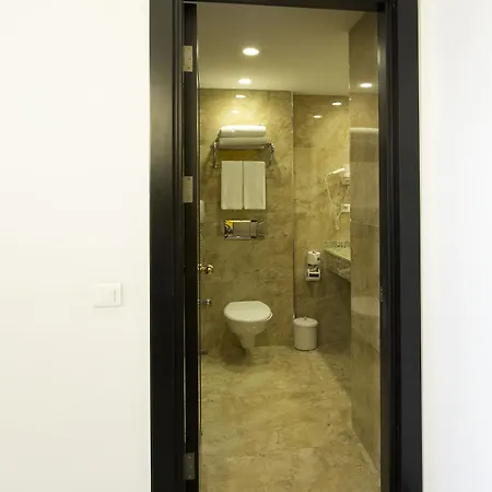 Отель Avantgarde Urban Taksim 4*