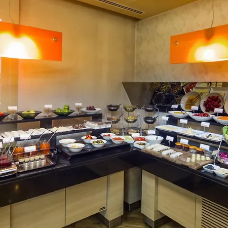 Midtown Hotel 4*