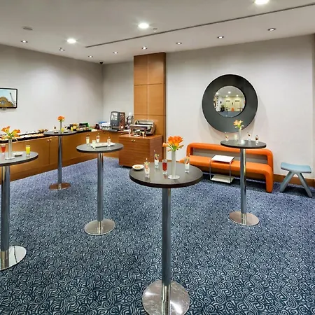 Midtown 4*